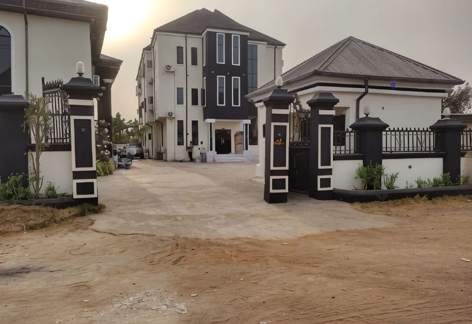 The front of Cocokalina Hotel and Suites